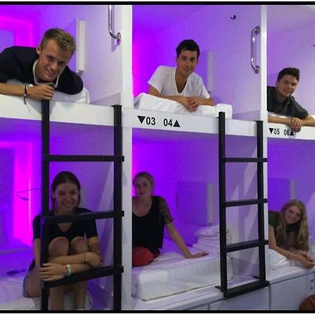Capsule Hostel Old Batavia Τζακάρτα Εξωτερικό φωτογραφία