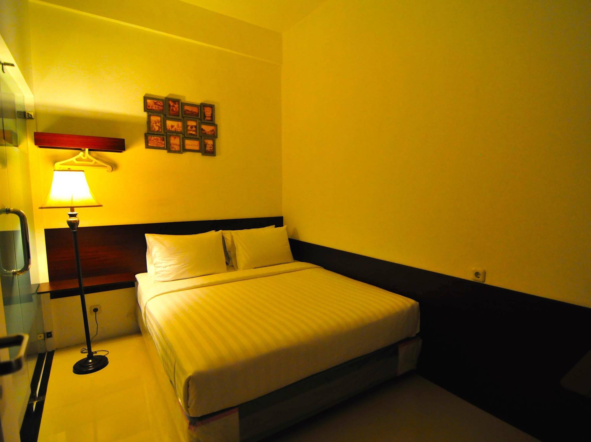 Capsule Hostel Old Batavia Τζακάρτα Εξωτερικό φωτογραφία