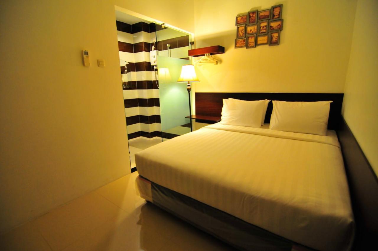 Capsule Hostel Old Batavia Τζακάρτα Εξωτερικό φωτογραφία